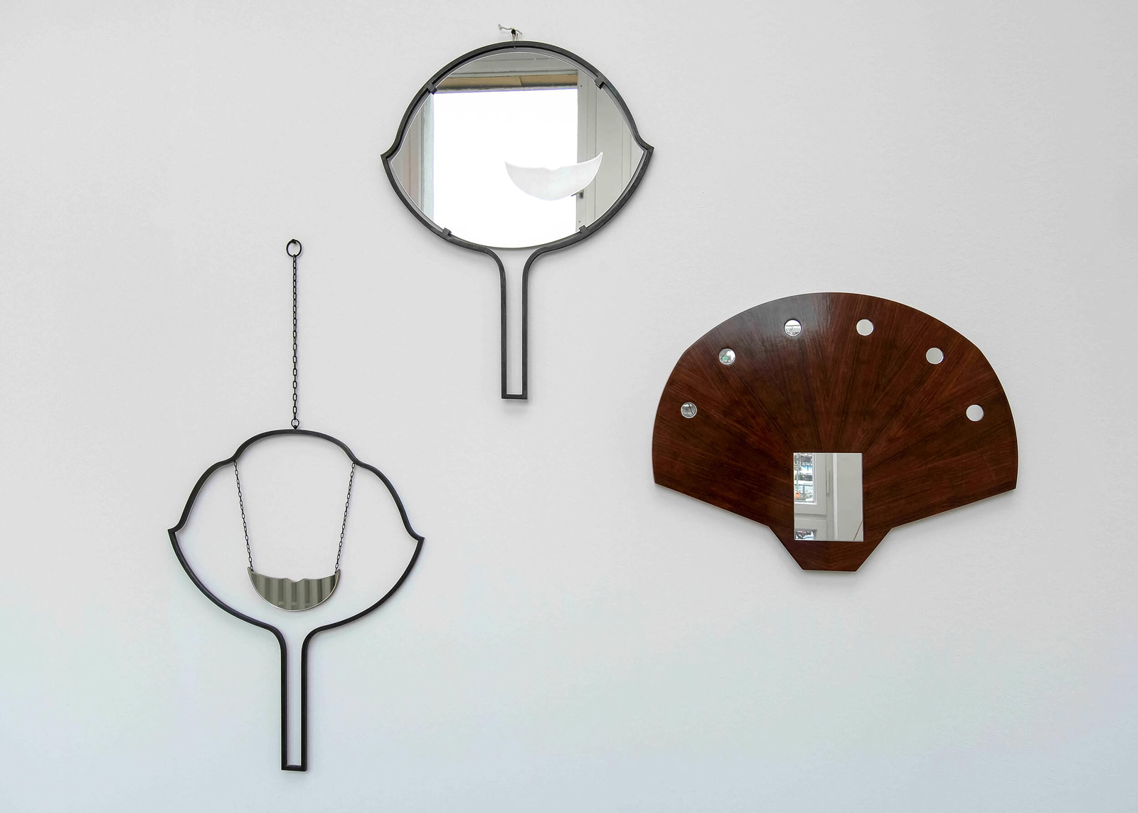 La lampe dans l'horloge, an exhibition by Janette Laverrière and Nairy Baghramian, at Schinkel Pavillon, Berlin 
